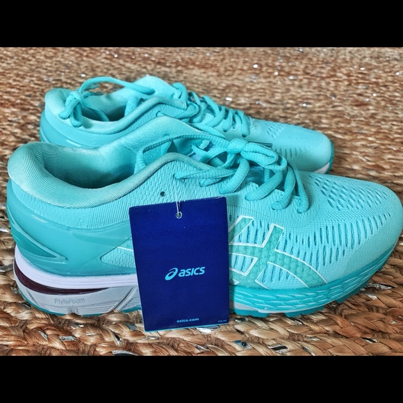 asics running shoes size 8